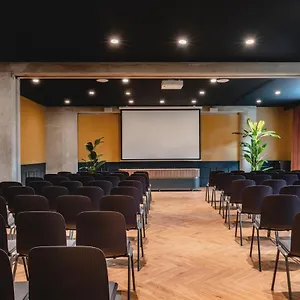 https://forest-hill-la-villette.fr-paris.fr