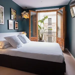 https://hostal-sol-y-k.topbarcelonahotels.com